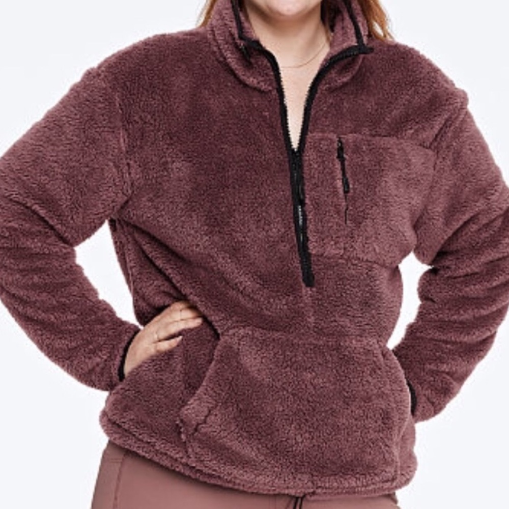 Used Good ConditionVS PINK Teddy Sweater